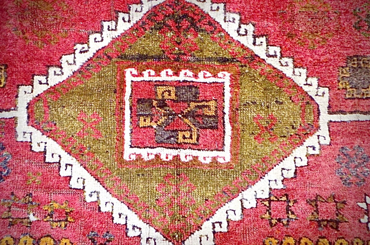 Yuruk carpet