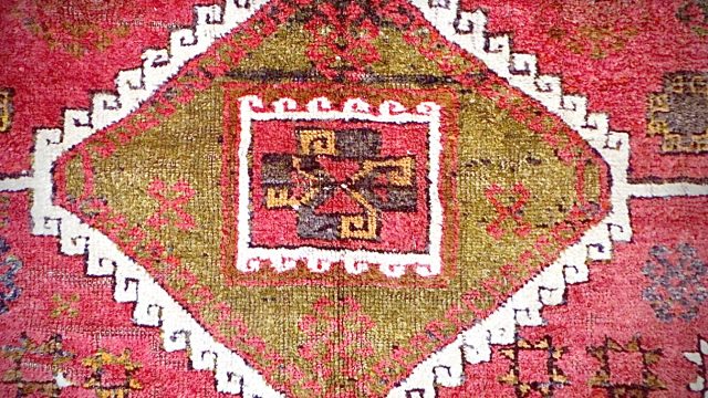 Yuruk carpet